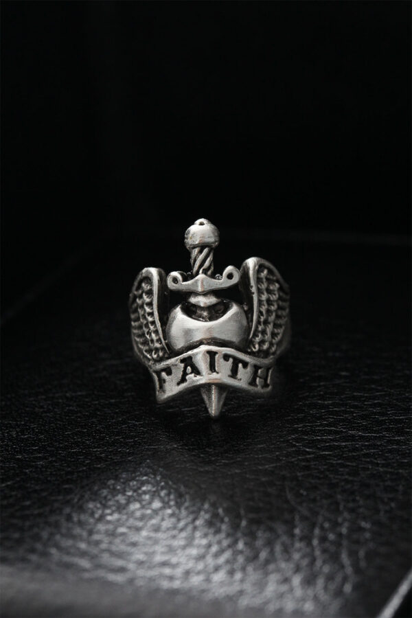 Kalbinle Ayarlanabilir Faith Model Erkek Yüzük EY493