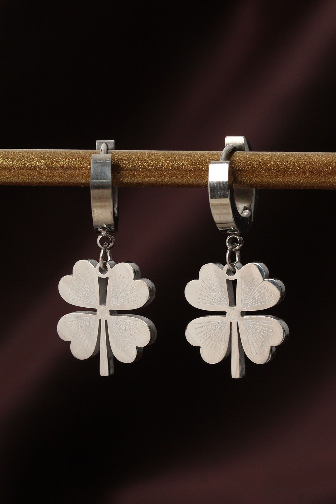 316L Çelik Gümüş Renk Yonca Küpe BKP6328