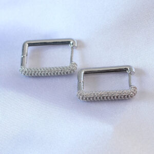 Gümüş Renk Kare Model Zirkon Taşlı Pirinç Kadın Küpe BKP7527