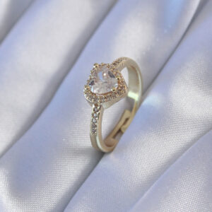 Gold Renk Zirkon Taşlı Kalp Model Pirinç Charm Kadın Yüzük BYK2741