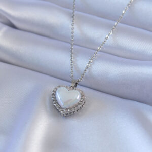 316L Çelik Gümüş Renk İncili Kalp Model Zirkon Taşlı Kadın Kolye BKO7567