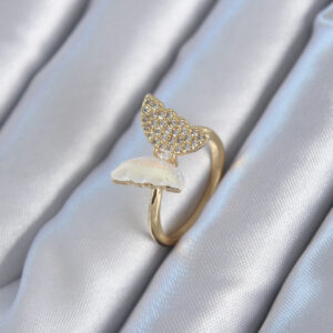 Gold Renk Zirkon Taş Detay Pirinç Kadın Yüzük BYK2815