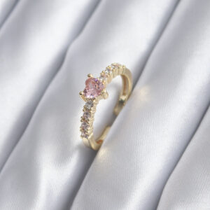 Gold Renk Zirkon Taşlı Pembe Kristal Kalp Model Kadın Yüzük BYK2852