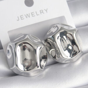 Pirinç Gümüş Renk İşlemeli Top Model Kadın Küpe BKP8558