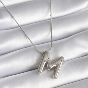 316L Çelik Gümüş Renk Bubble"M"Harf Model Kadın Kolye BKO8307