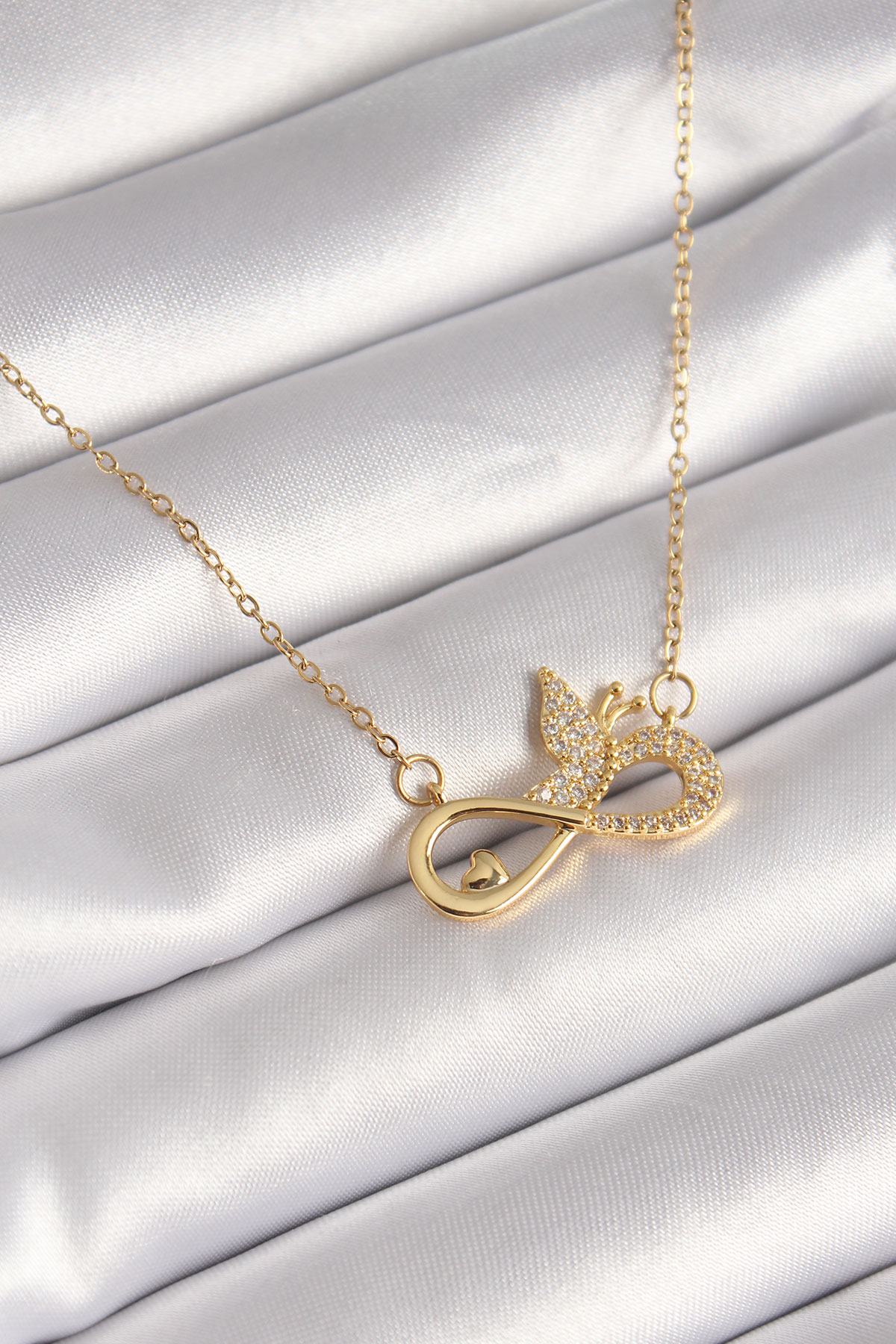 316L Çelik Gold Renk Zirkon Zincir Taşı Sonsuzluk Kelebek Model Kadın Kolye BKO8386