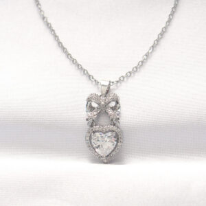 316L Çelik Silver Renk Zirkon Taşlı Kalpli Fiyonk Kolye BKO8519