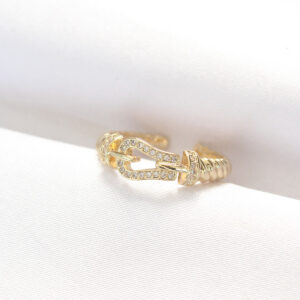 Kemer Tokası Tasarımlı Gold Renk Zirkon Taşlı Ayarlanabilir Yüzük BYK3099