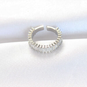 Sıralı Baget Taşlı Silver Renk Ayarlanabilir Yüzük BYK3110