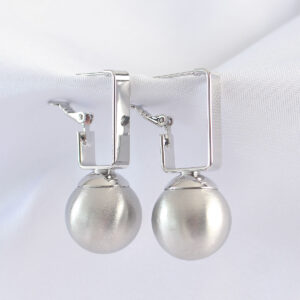 Pirinç Gümüş Renk Dikdörtgen Detay Oval Küpe BKP8914