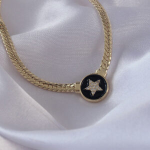 Pirinç Gold Renk Zirkon Taşlı Yıldız Model Siyah Mineli Ezme Zincirli Serenay Kolyesi BKO8840