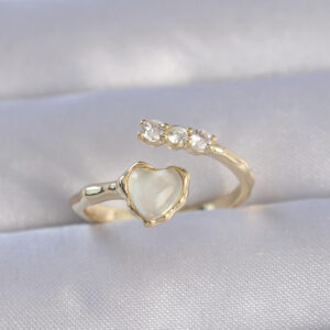 Pirinç Gold Renk Zirkon Taşlı Sedefli Kalp Model Ayarlanabilir Yüzük BYK3233