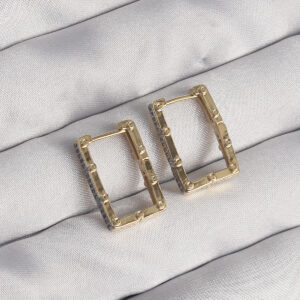 Pirinç Gold Renk Zirkon Taşlı Dikdörtgen Model Seranay Küpe BKP9117