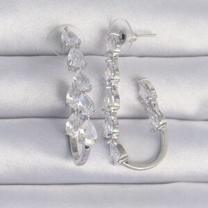 Pirinç Gümüş Renk Damla Zirkon Taş Tasarımlı Küpe BKP9197