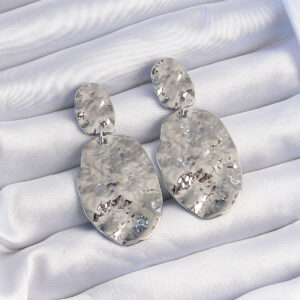 Pirinç Gümüş Renk Ezme Plaka Küpe BKP9242