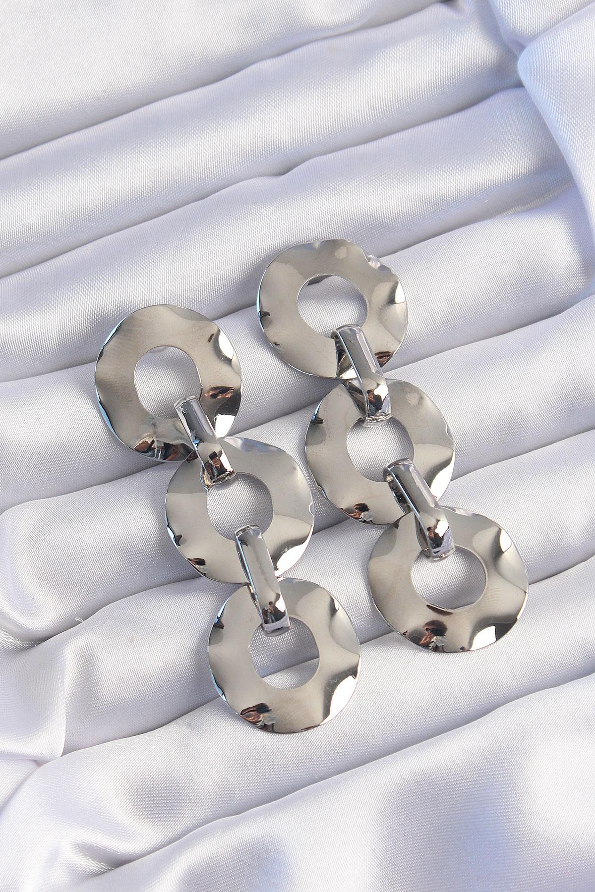 Pirinç Gümüş Renk Oval Ayna Model Sallantılı Küpe BKP9251