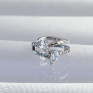 Pirinç Gümüş Renk Zirkon Taşlı Damla Earcuff Küpe BKP9334