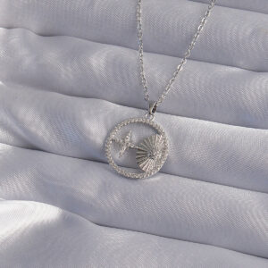 316L Çelik Zincir Gümüş Renk Zirkon Taşlı Yıldız Figürlü Oval Kolye BKO9024