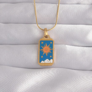 316L Çelik Gold Renk Mavi Mineli Güneş Model Tarot Kolye BKO9026
