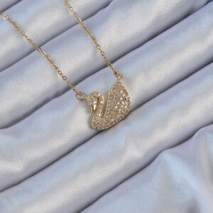 316L Çelik Zincir Altın Renk Zirkon Taşlı Kuğu Kolye BKO9149