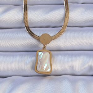 316L Çelik Gold Renk İtalyan Zincir Ezme Taşlı Kolye BKO9207