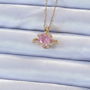 316L Çelik Zincir Altın Renk Pembe Zirkon Taşlı Satürn Görünümlü Kalp Kolye BKO9220