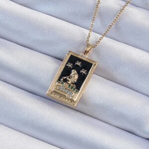316L Çelik Zincir Altın Renk Zirkon Taşlı Siyah Mineli Kız Figürlü Tarot Kolye BKO9227