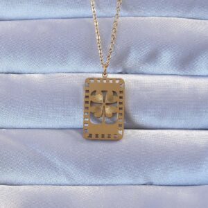 316L Altın Renk İşlemeli Yonca Model Vintage Kolye BKO9267