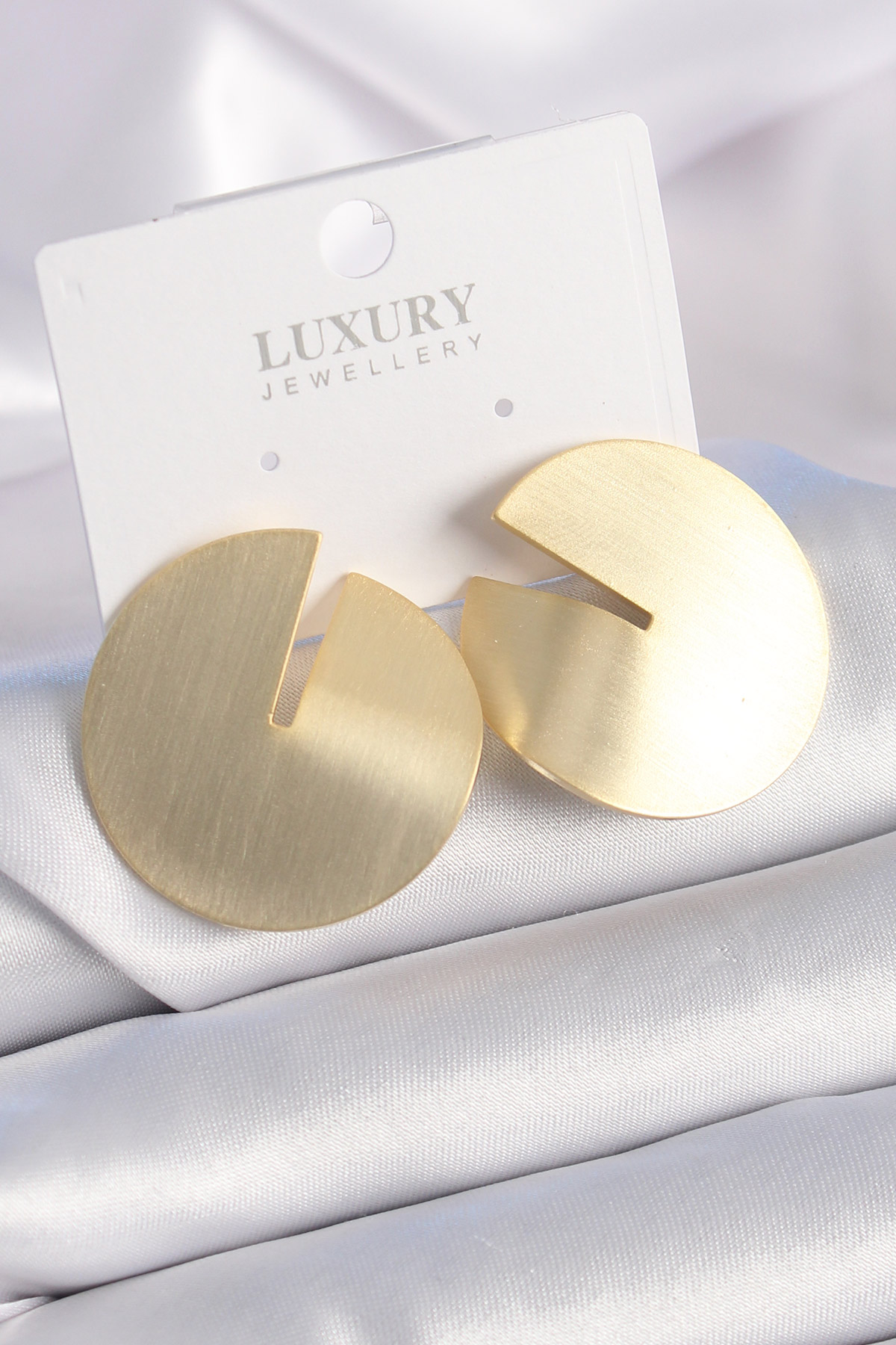 Pirinç Gold Renk Daire Plaka Model Kadın Küpe BKP9525