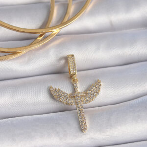 Pirinç Gold Renk Zirkon Taşlı Mikail Model Ajda Charm BC1003