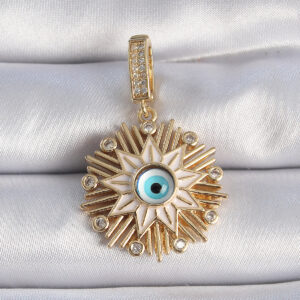 Pirinç Gold Renk Nazar Boncuklu Saçaklı Yıldız Figür Ajda Charm BC1014