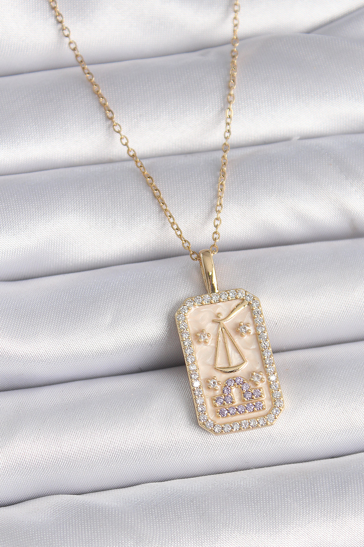 316L Çelik Gold Renk Zincir Terazi Burcu Zirkon Taşlı Kadın Kolye BKO9469