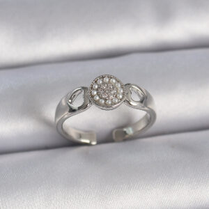 Pirinç Gümüş Renk Zirkon Taşlı İncili Kalp İşleme Detay Ayarlanabilir Model Kadın Yüzük BYK3359