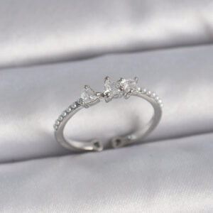 Pirinç Gümüş Renk Zirkon Taşlı Kalp İnci Detay Ayarlanabilir Model Kadın Yüzük BYK3363