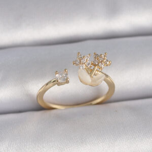 Pirinç Gold Renk Ayarlanabilir Zirkon Taşlı Yıldız Model Kadın Yüzük BYK3396