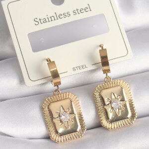 316L Çelik Gold Renk Zirkon Taşlı Yıldız İşlemeli Kadın Küpe BKP9708