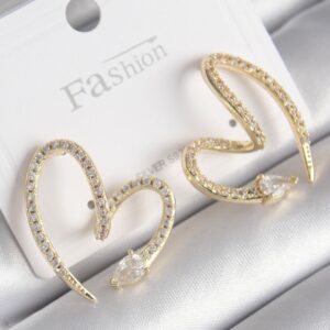 Pirinç Gold Renk Zirkon Taşlı Yılan Kalp Model Kadın Küpe BKP9741