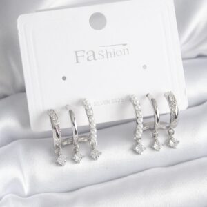 Pirinç Gümüş Renk Zirkon Taş Detay İncili Kadın Küpe BKP9748