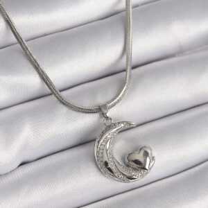 316L Çelik Gümüş Renk İtalyan Zincir Zirkon Taşlı Halil Figür Kalp Detay Kadın Kolye BKO9590