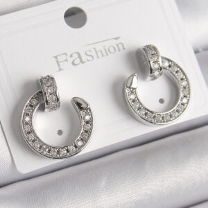 Pirinç Gümüş Renk Zirkon Taşlı Çivi Halka Model Kadın Küpe BKP9847