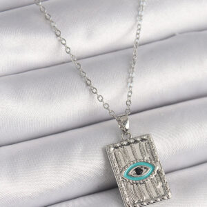 316L Çelik Gümüş Renk Zirkon Taşlı Göz İşleme Detaylı Plaka Model Kadın Kolye BKO9616