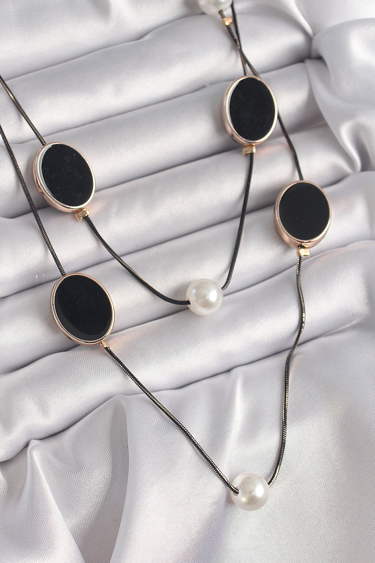 Pirinç Siyah Renk Zincir İnci Detaylı Çoklu Kadın Kolye BKO9621