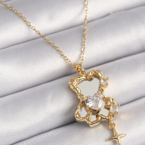 316L Çelik Gold Renk Zincir Ayna Ayıcık Model Zirkon Taşlı Kalp Model Kadın Kolye BKO9626