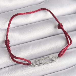 Kırmızı İpli Asansörlü Zirkon Taşlı Gümüş Messika Model Kadın Bileklik BB6582