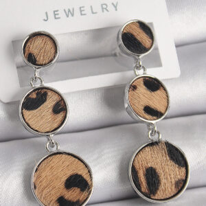 Pirinç Gümüş Renk 3'Lü Daire Plaka Leopar Desenli Kadın Küpe BKP9892