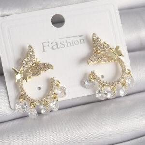 Pirinç Gold Renk Zirkon Taşlı Sallantı Detay Kelebek Model Kadın Küpe BKP9901