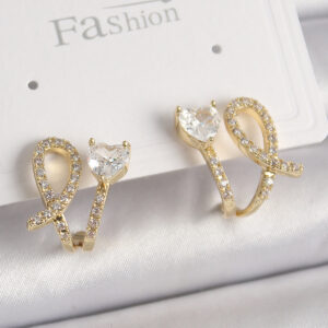 Pirinç Gold Renk Düğüm Model Zirkon Taşlı Kalp Detay Kadın Küpe BKP9909