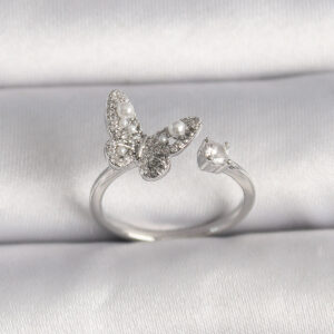 Pirinç Gümüş Renk Zirkon Taşlı Kelebek Model İnci Detay Ayarlanabilir Yüzük BYK3534