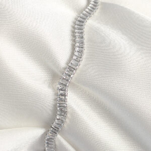 Pirinç Gümüş Renk Su Yolu Zirkon Taşlı Model Kadın Bileklik BB6925