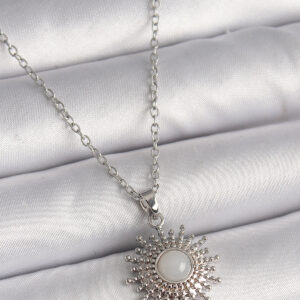 316L Çelik Gümüş Renk Zincir Beyaz Mineli Güneş Model Kadın Kolye BKO9719